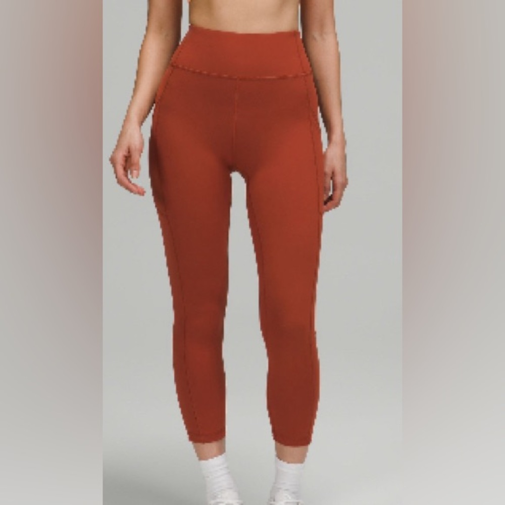 Exclusive Lululemon Leggings High Rise 23” Size 4 E
